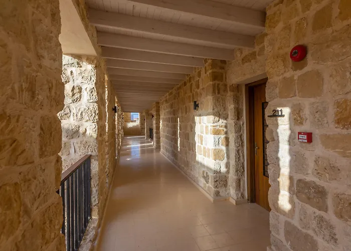 Wadi Sabarah Hotel